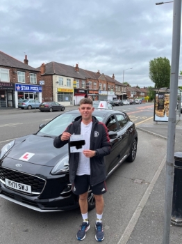 Very well done to Jordan for passing his practical test at West Didsbury with just 4 faults on 25/5/22.