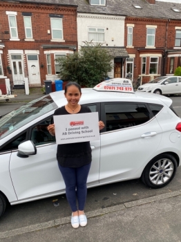 Well done to Bandita Hayes for passing her practical test in Sale on 10/9/20 with only 2 faults.